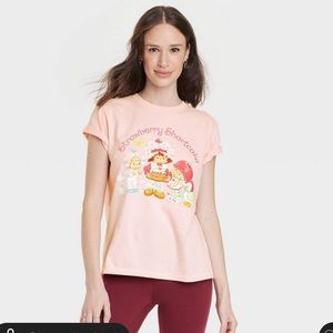 Women's Strawberry Shortcake Short Sleeve
Graphic T-Shirt - Pink S